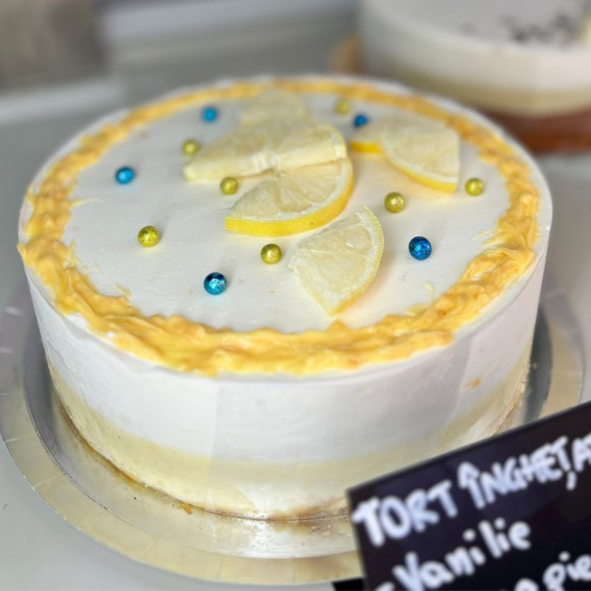 Tort înghețată